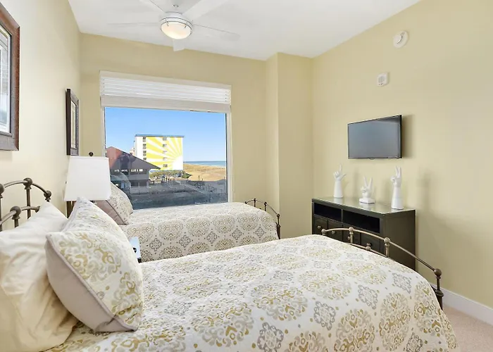 Gateway Grand Apartment *