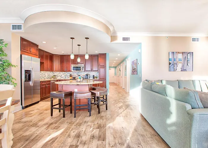 Apartment Gateway Grand